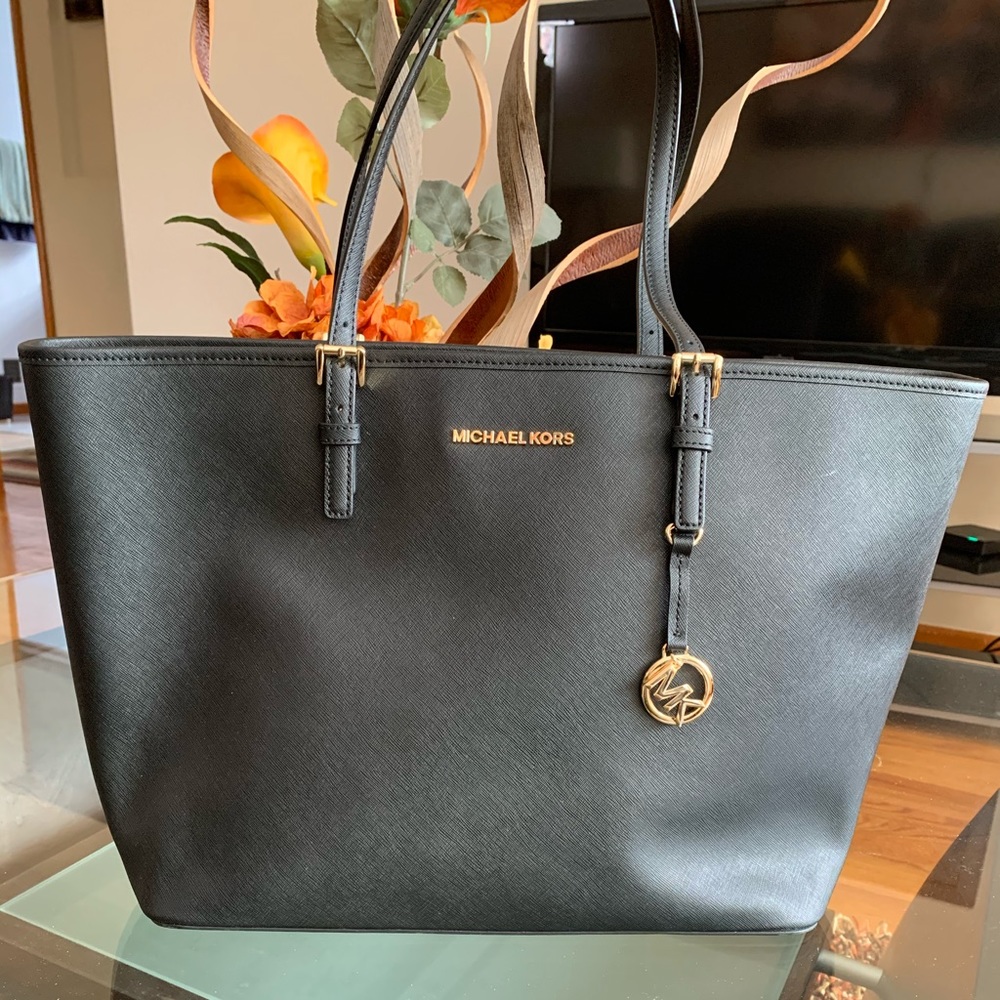 Michael Kors Tote